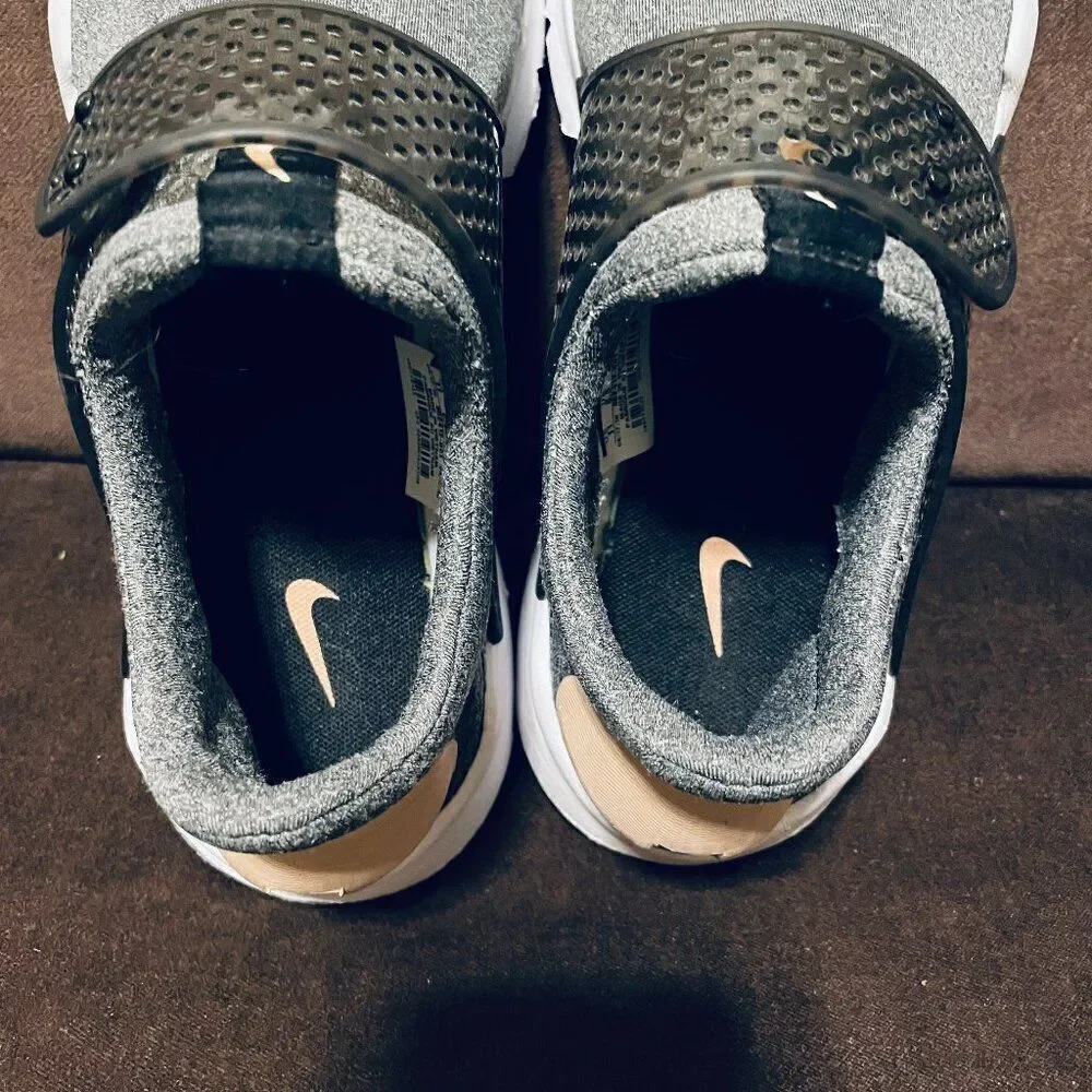 Nike Sock Dart SE Running Shoes Women's sz 11 Vachetta Tan Gray Black 862412-001